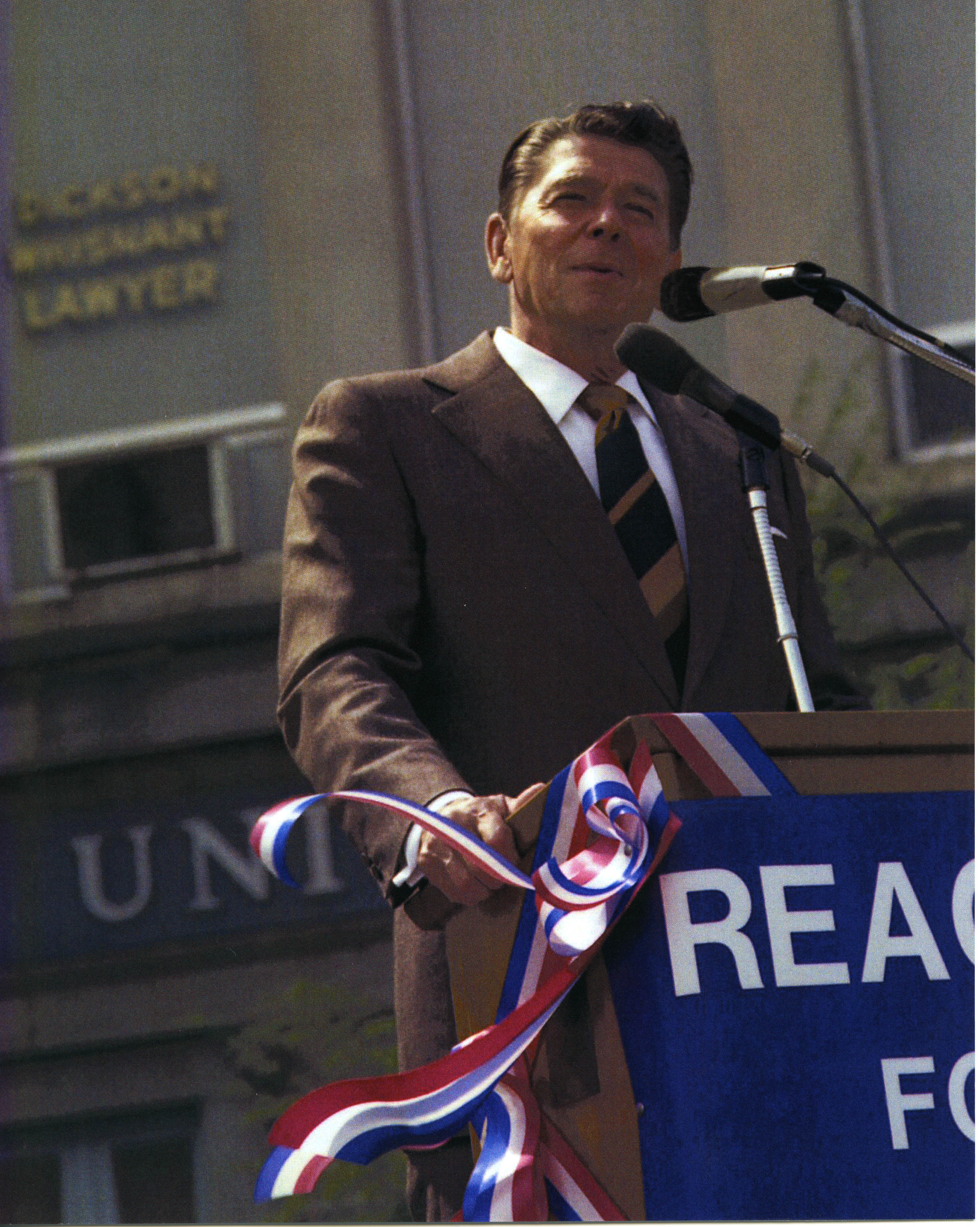 Ronald Reagan speaking in Lenoir, North Carolina