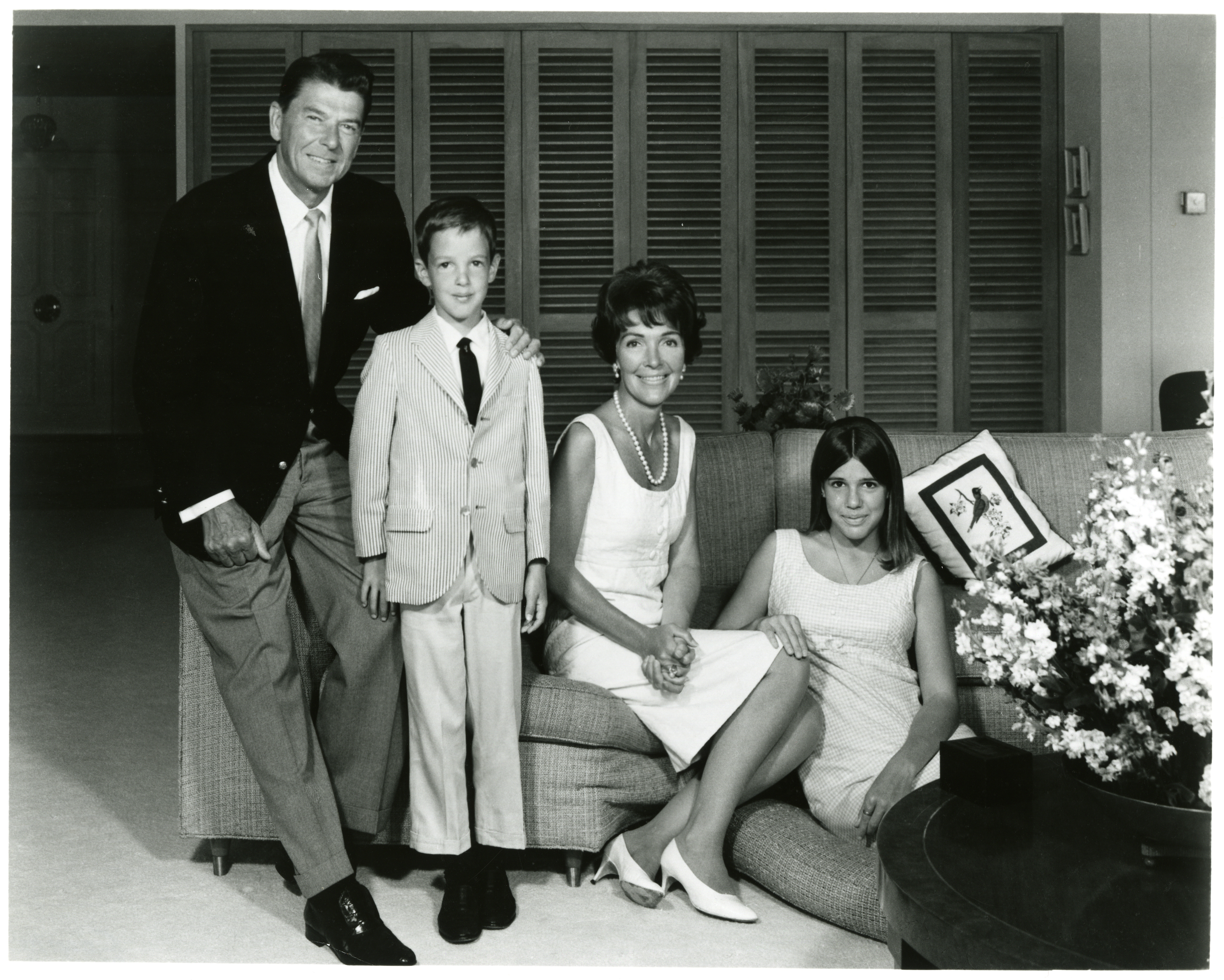 Ronald Reagan, Nancy Reagan, Patti Davis, Ron Reagan at the Davis house 